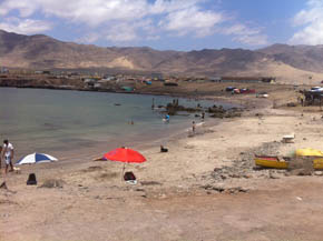 Avanza diseño para la construcción de playa artificial y caleta de pescadores en sector La Chimba