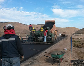 Gobierno inicia pavimentación en ruta costera del accesur sur de Taltal