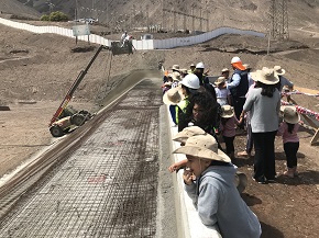 MOP incentiva cuidado de futura obra aluvional a niños y adultos del sector Covadonga